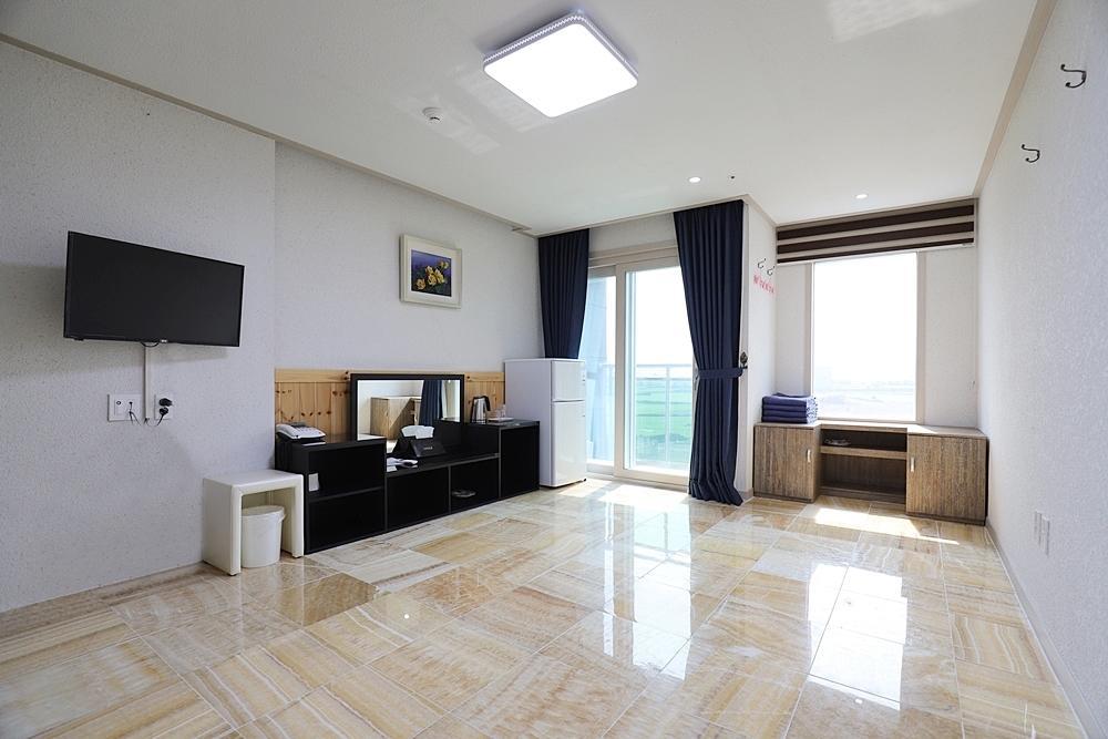 Hotel The Four Hills Jeju Extérieur photo
