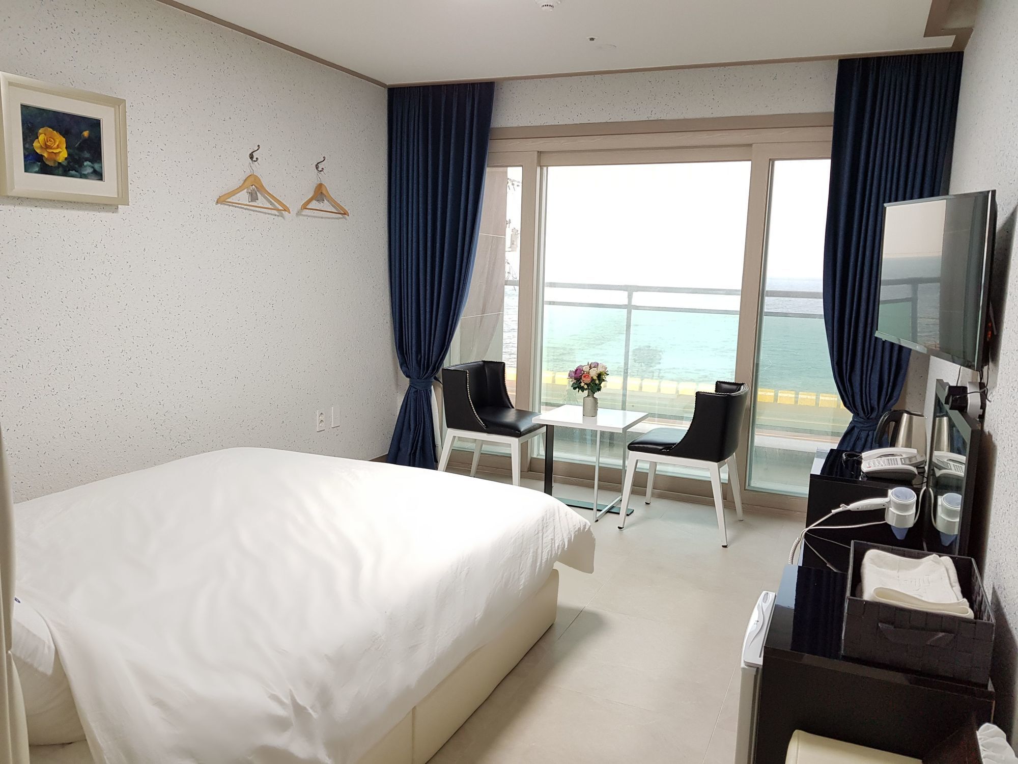 Hotel The Four Hills Jeju Extérieur photo